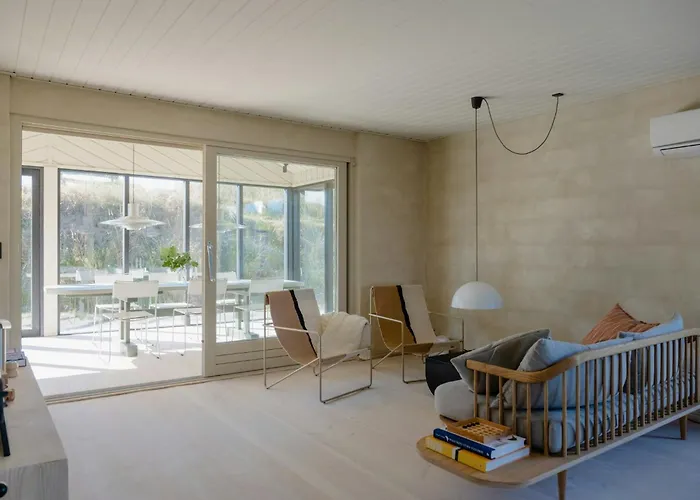 Scandinavian House By The North Sea *